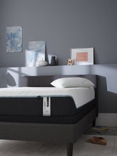 Load image into Gallery viewer, TEMPUR-ProAdapt Medium Hybrid